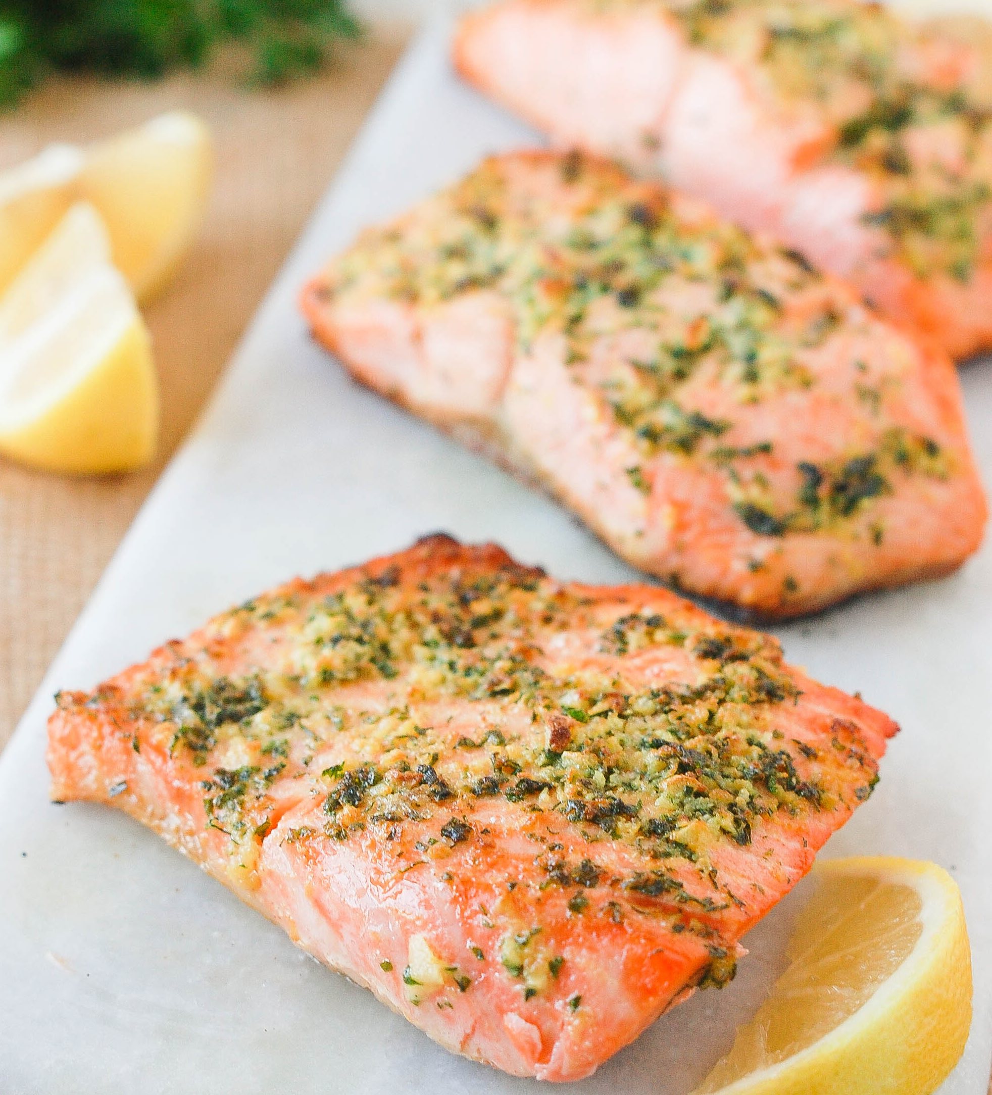 Baked Salmon Recipe : Baked Honey Garlic Salmon in Foil — Eatwell101 ...